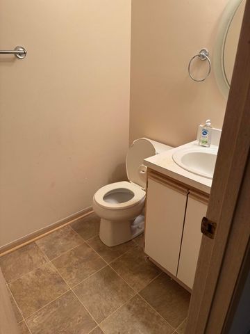 348 Park Woods Lane, Powell, OH 43065
