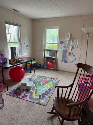 348 Park Woods Lane, Powell, OH 43065