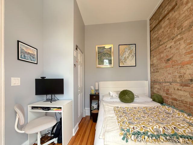 1539 N Wells Street 3, Chicago, IL 60610