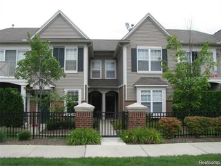 316 N WIXOM Road 33, Wixom, MI 48393