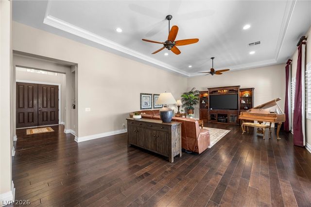 9843 Cathedral Pines Avenue, Las Vegas, NV 89149