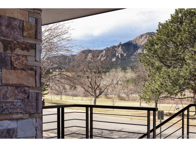 1380 Knox Dr, Boulder, CO 80305
