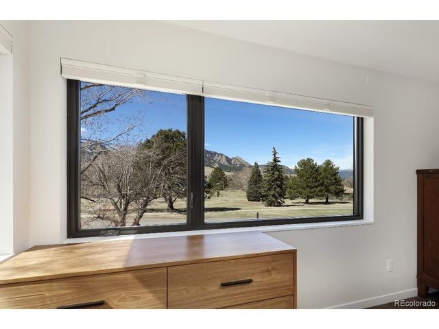 1380 Knox Dr, Boulder, CO 80305