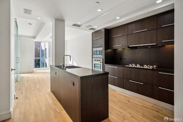 723 Taylor Street 602, San Francisco, CA 94108