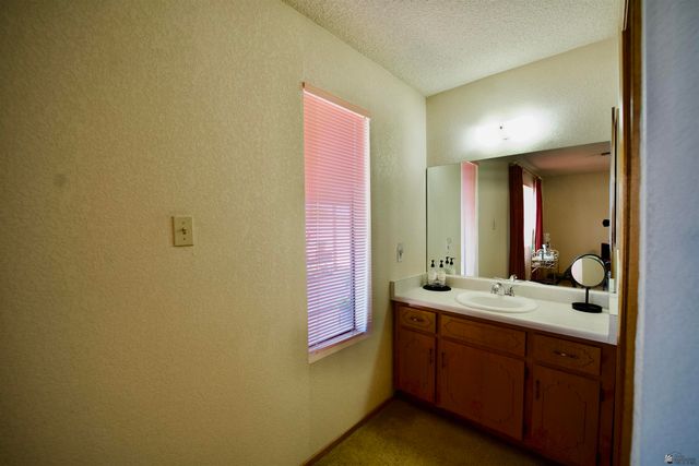 1432 S Howard, Yuma, AZ 85364