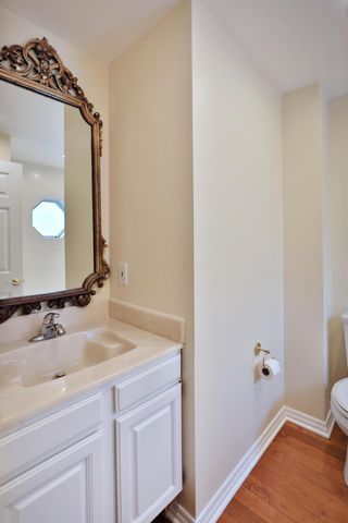1263 Oakland Avenue, Columbus, OH 43212