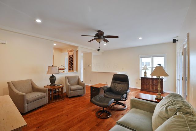 1263 Oakland Avenue, Columbus, OH 43212