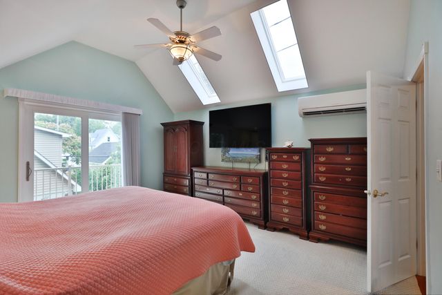 1263 Oakland Avenue, Columbus, OH 43212