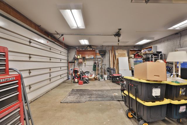 1263 Oakland Avenue, Columbus, OH 43212