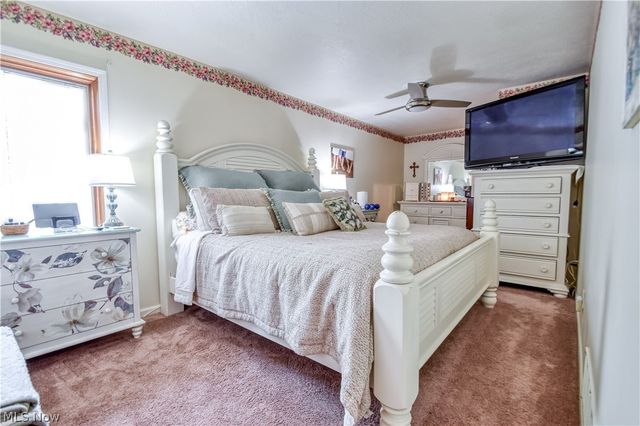 439 E 305th Street, Willowick, OH 44095