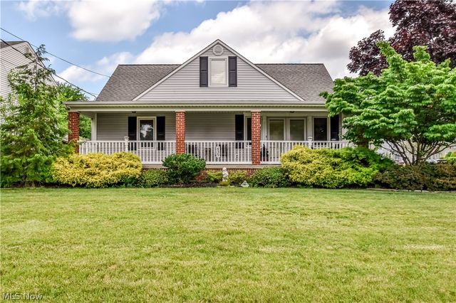 439 E 305th Street, Willowick, OH 44095