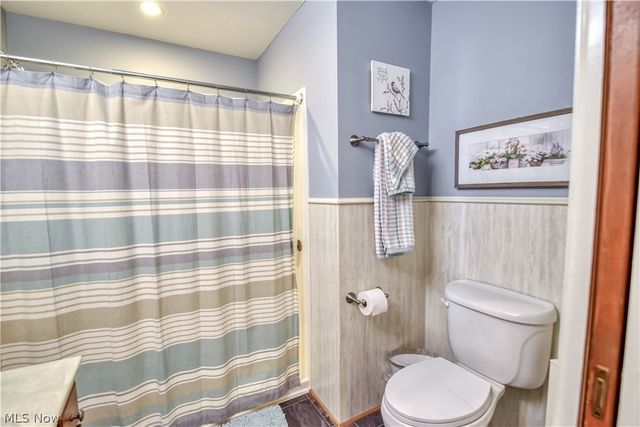 439 E 305th Street, Willowick, OH 44095