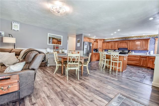 439 E 305th Street, Willowick, OH 44095