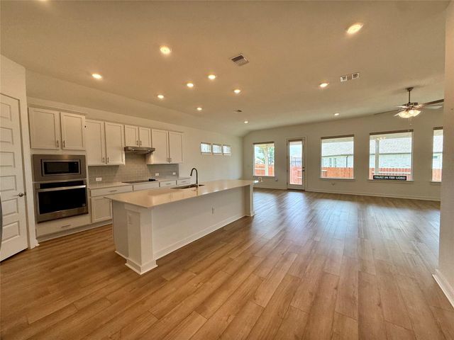 104 Nuntree CV, Georgetown, TX 78628