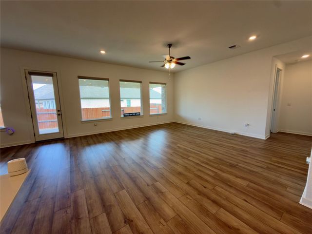 104 Nuntree CV, Georgetown, TX 78628