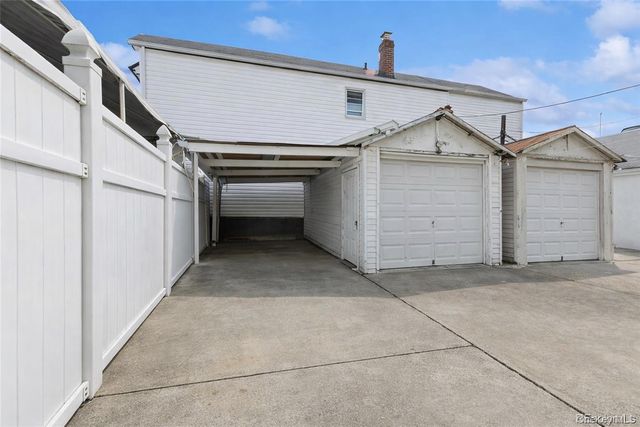 8747 139th Street, Jamaica, NY 11435