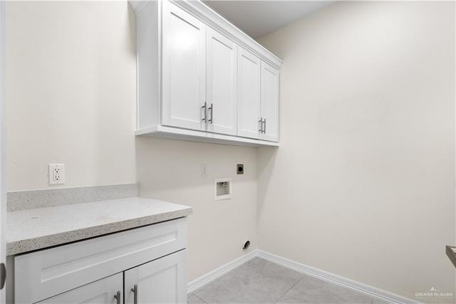 1904 Diplomat Drive, Edinburg, TX 78542