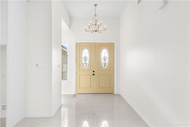 1904 Diplomat Drive, Edinburg, TX 78542