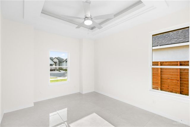 1904 Diplomat Drive, Edinburg, TX 78542