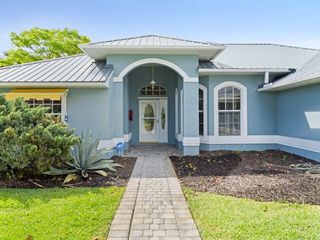 107 Larchmont Terrace, Sebastian, FL 32958