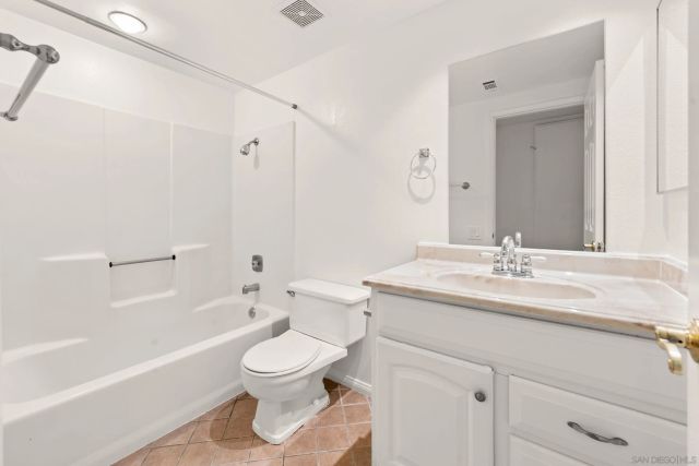 4329 Central Ave 5, San Diego, CA 92105