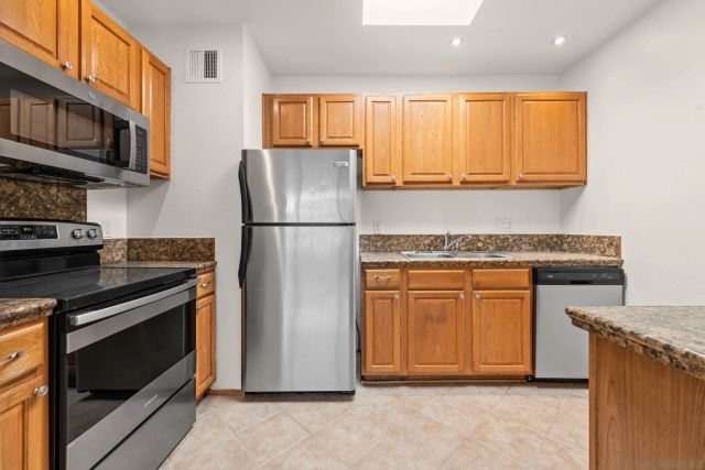 4329 Central Ave 5, San Diego, CA 92105