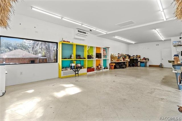 10460 W New York Street, Homosassa, FL 34448