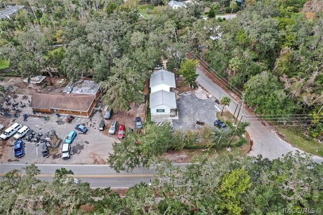 10460 W New York Street, Homosassa, FL 34448
