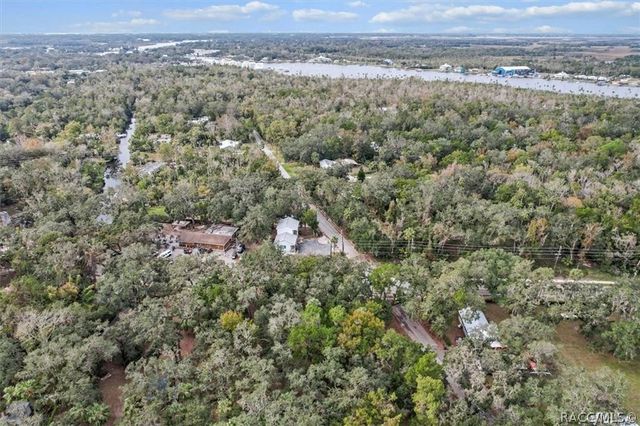 10460 W New York Street, Homosassa, FL 34448