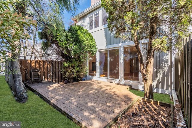 32 GORDON WAY, Princeton, NJ 08540