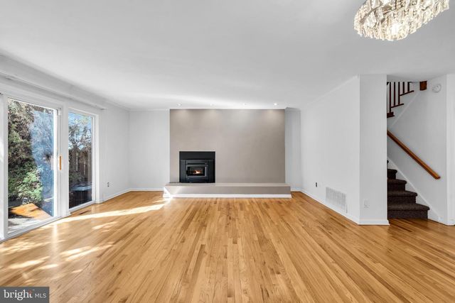 32 GORDON WAY, Princeton, NJ 08540