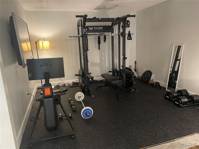 5 Westwood Drive, Salem, MO 65560