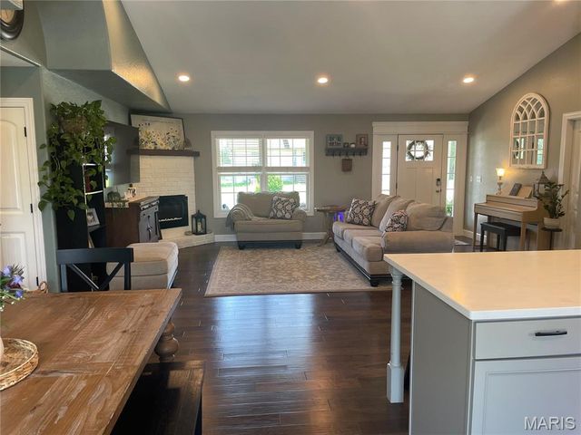 5 Westwood Drive, Salem, MO 65560