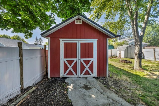 1144 Noble Street, Barberton, OH 44203
