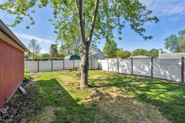 1144 Noble Street, Barberton, OH 44203
