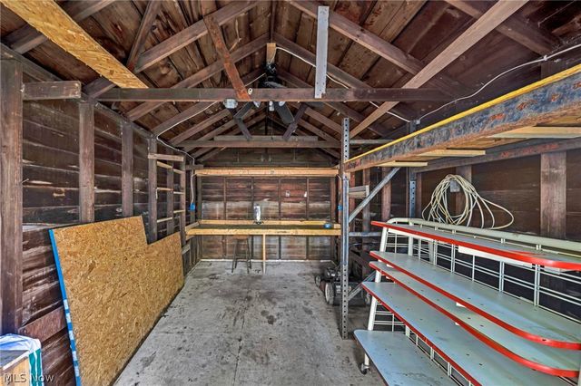 1144 Noble Street, Barberton, OH 44203