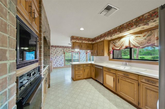 13222 Mission Valley Drive, Houston, TX 77069