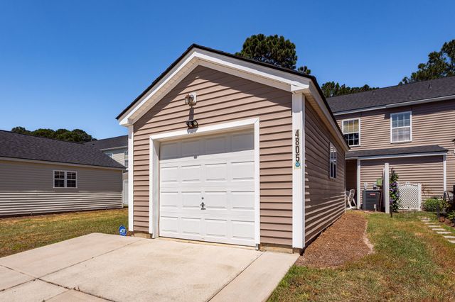 4805 Shady Tree Lane, Summerville, SC 29485
