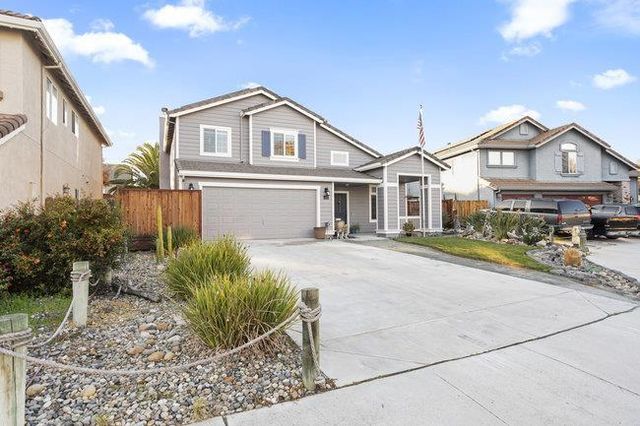 2260 Pinnacle Court, Hollister, CA 95023