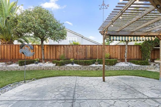 2260 Pinnacle Court, Hollister, CA 95023