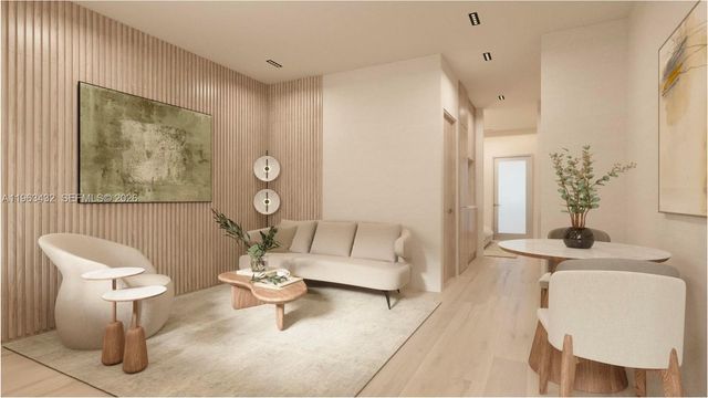 260 Collins Ave 204, Miami Beach, FL 33139