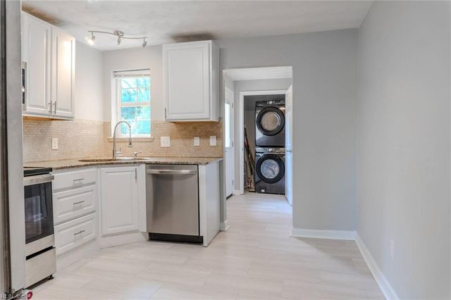 3309 Mascott ST, Portsmouth, VA 23707