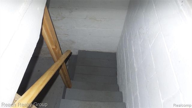 20201 Ilene Street, Detroit, MI 48221