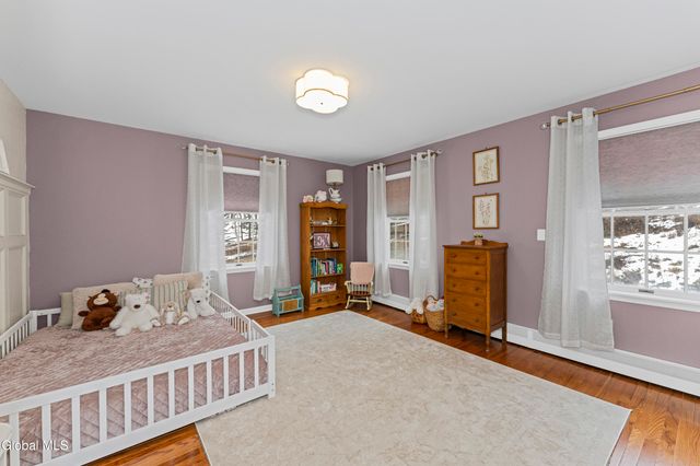 36 Oriel Lane, Rensselaer, NY 12144