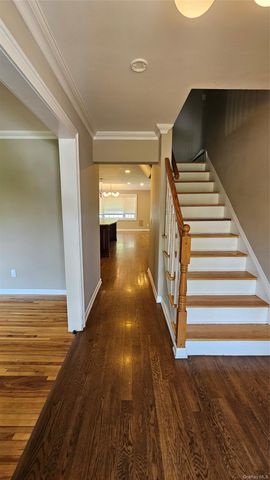 72 Schriever Lane, New City, NY 10956