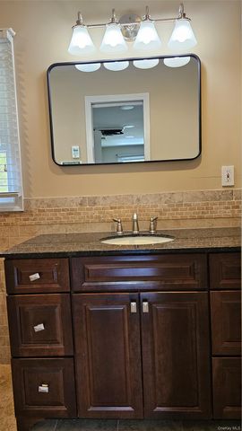 72 Schriever Lane, New City, NY 10956