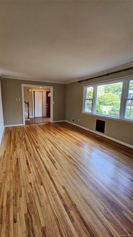 72 Schriever Lane, New City, NY 10956