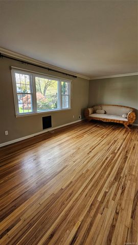 72 Schriever Lane, New City, NY 10956