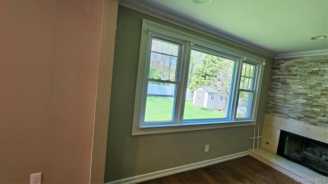 72 Schriever Lane, New City, NY 10956