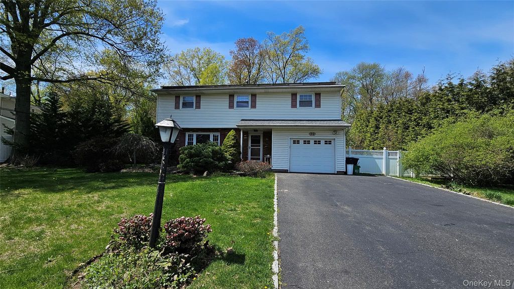 72 Schriever Lane, New City, NY 10956
